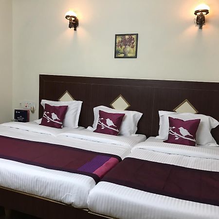 Akg Lodge Kanchipuram Exterior photo